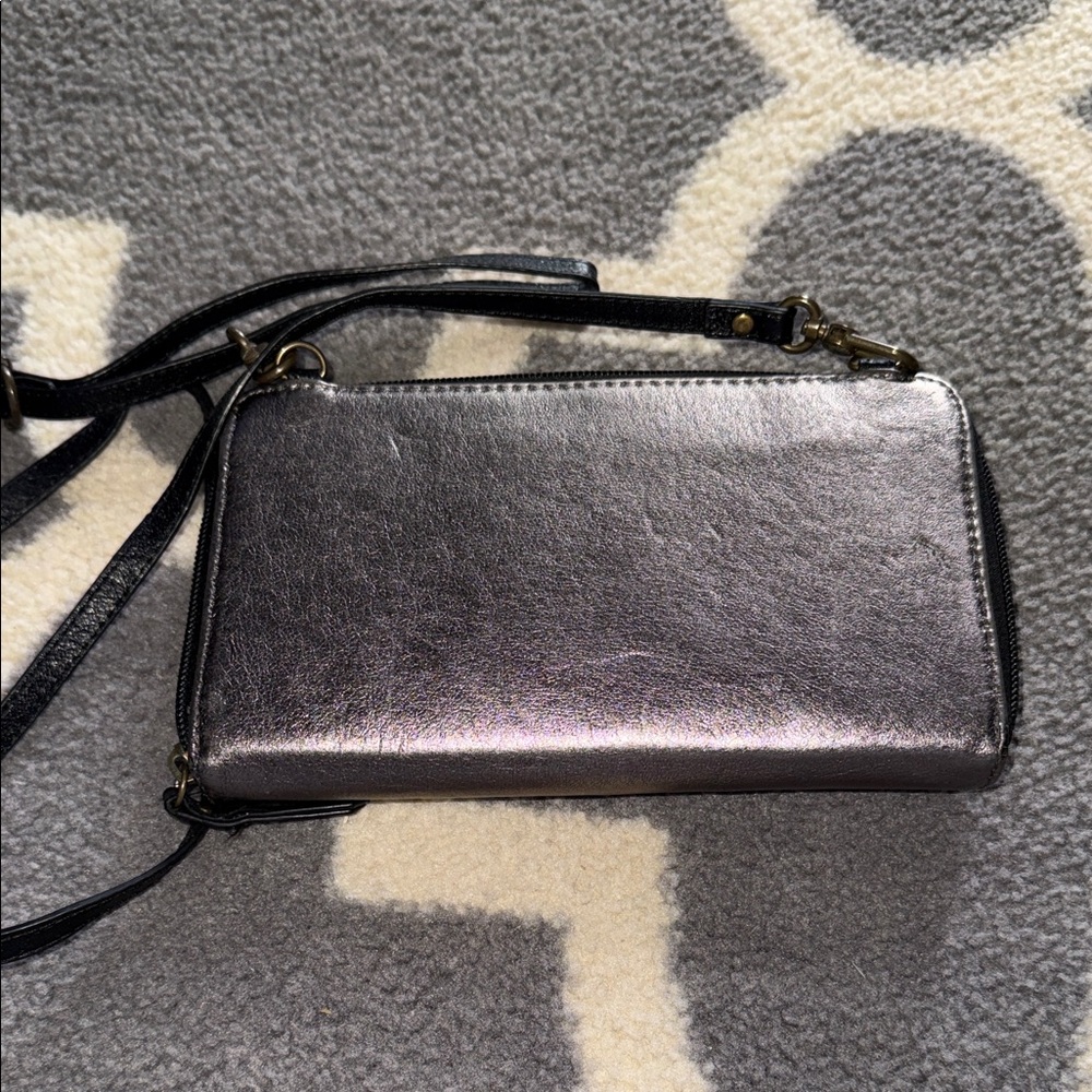 The Sak Crossbody wallet - Picture 3 of 7